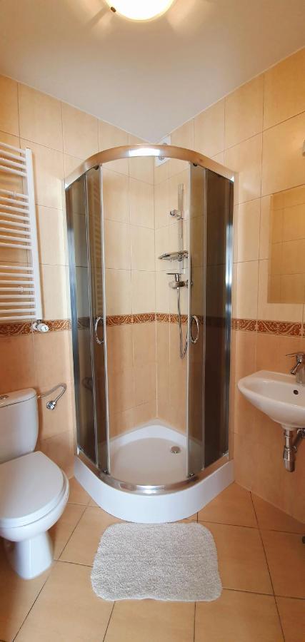 Hotel Osrodek Wypoczynkowy Wratislavia Radzyń Esterno foto